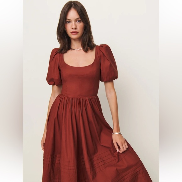 NWT Reformation Everlyn Puff Sleeve Stretch Organic Cotton Maxi Dress in rust - Picture 2 of 10
